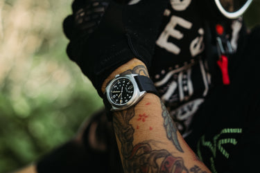 RELÓGIO RZE VALOUR 38 CARBON BLACK